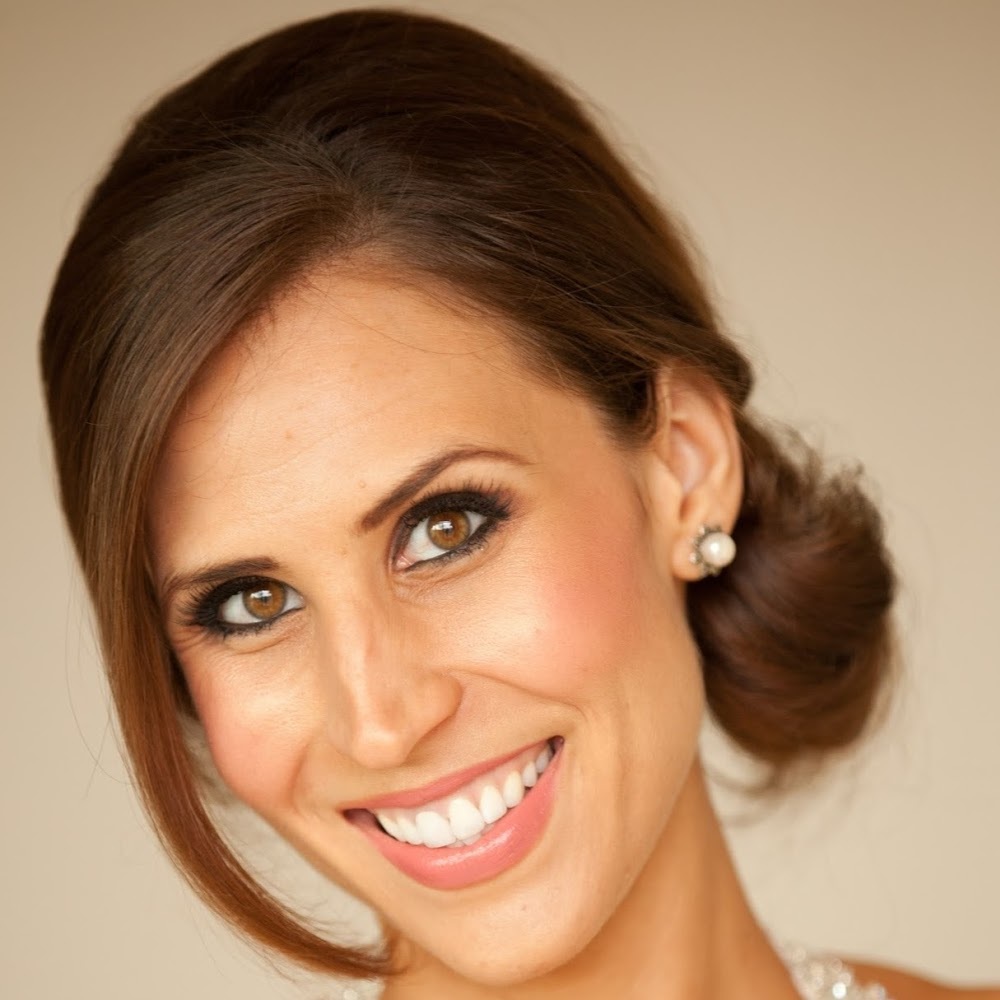 Meet your Posher, Selina